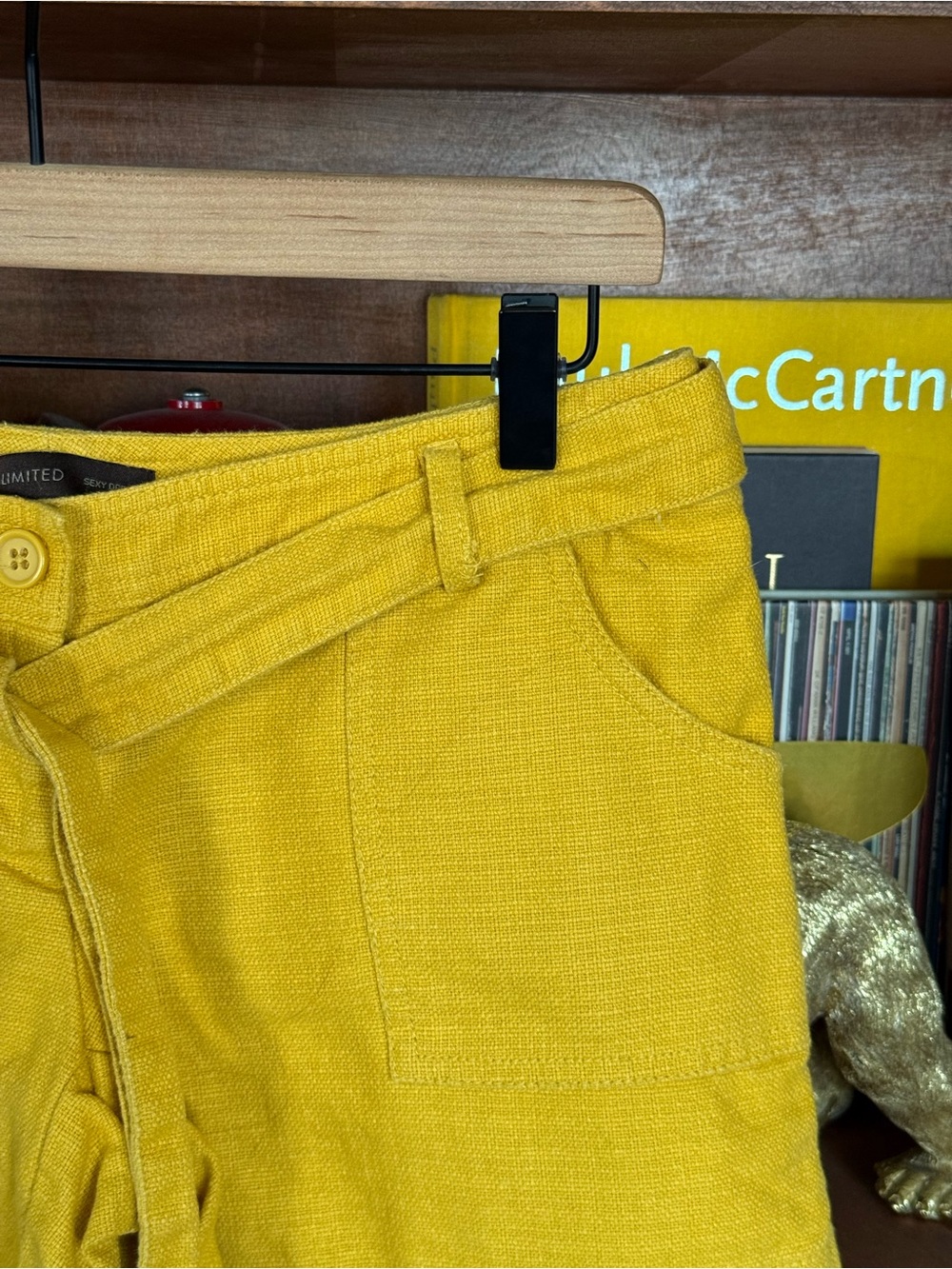 The Limited - Sexy Drew Linen Cotton Blend Sash Belt Shorts - Mustard - Size 8